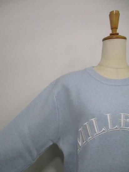 送料無料 プライア Praia ロゴ刺繍ジャガードニット LEVK-25464 ニット ロゴ刺繍 ジャガード 着心地 大人カジュアル 程よい厚み コンパクト スタイリング SAX