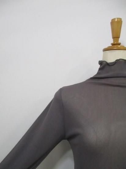 プライア Praia チュールハイネックインナー LEVK-24395-チャコール