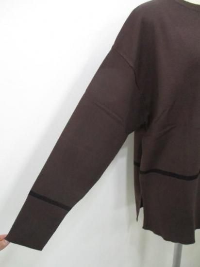 送料無料 トルネラ TOLNERA ラインニット T57112PL レディース 25秋冬 配色ライン ゆったり 薄手ニット チクチクしない Mサイズ-ブラウン