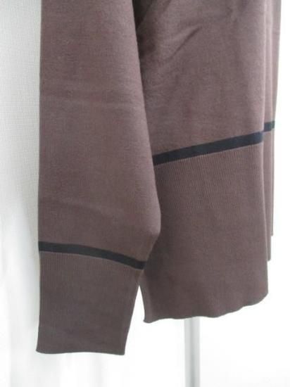 送料無料 トルネラ TOLNERA ラインニット T57112PL レディース 25秋冬 配色ライン ゆったり 薄手ニット チクチクしない Mサイズ-ブラウン