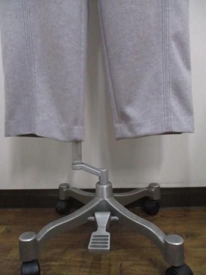 送料無料 アーモンドオイル ALMONDOIL ニードルジャージーバレルパンツ レディース 25秋冬 252A1410 日本製 グレー M 9号