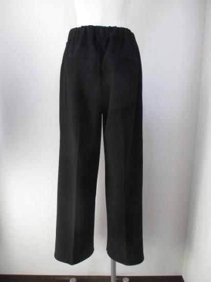 送料無料 Praia プライア 美脚裏起毛セミワイドパンツ LER-25129 レディース 25秋冬 裏起毛 センタープレス ブラック M FREE