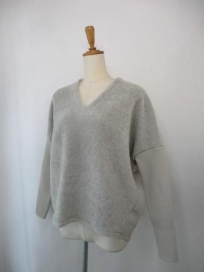 送料無料 マイカアンドディール MICA&DEAL 0125408394 flont poodle v/n p/o ニットプルオーバー 異素材切替 コクーンシルエット ボア 日本製 LTGRAY