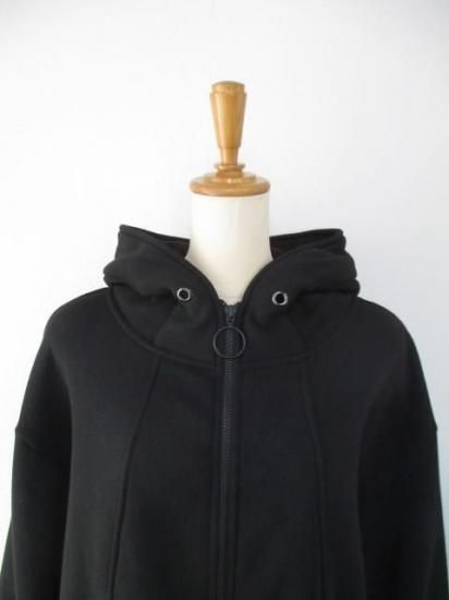 送料無料 アヤン ayane 896110 軽量裏起毛フーディーブルゾン レディース 裏起毛パーカー 軽量アウター 冬 ギャザースリーブ 体型カバー BLACK