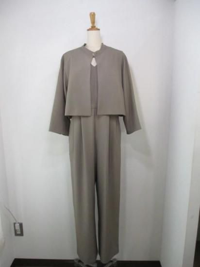 送料無料 シニョン CHIGNON JK付きサロペット 3856-417KK サロペット コンビネゾン オケージョン 着回し スタイルアップ ファッション マニッシュ スタンドカラー MOCHA