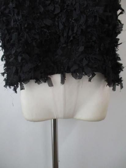 送料無料 ユイティーム ニ huitieme nid フリンジ ベスト レディース Vネック シャーリング リボンフリンジ 華やか 大人可愛い トップス 手洗い可 603827 BLACK