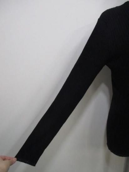 送料無料 ユイティームニ huitieme nid Vネック ベスト 523803 シャギーニット ショート丈 レイヤード 秋 冬 トップス 大人可愛い きれいめカジュアル BLACK