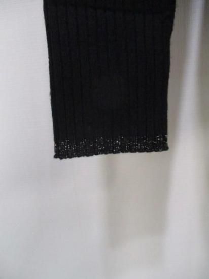 送料無料 ユイティームニ huitieme nid Vネック ベスト 523803 シャギーニット ショート丈 レイヤード 秋 冬 トップス 大人可愛い きれいめカジュアル BLACK