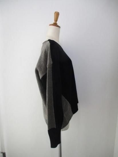 huitieme nid ユイティーム ニ モール配色VネックPO 523818-ブラック×アッシュブラウン