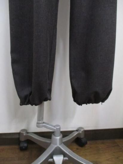 送料無料 アンナケリー Anna Kerry サイドジップワークパンツ 85254615 ワークパンツ サイドジップ カジュアル スリット ドロスト 大人スタイル CHARCOALGRAY 36