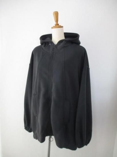 送料無料 アヤン ayane 896110 軽量裏起毛フーディーブルゾン レディース 裏起毛パーカー 軽量アウター 冬 ギャザースリーブ 体型カバー CHARCOAL