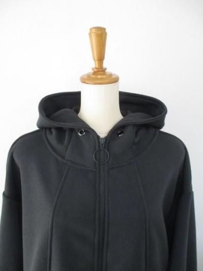 送料無料 アヤン ayane 896110 軽量裏起毛フーディーブルゾン レディース 裏起毛パーカー 軽量アウター 冬 ギャザースリーブ 体型カバー CHARCOAL