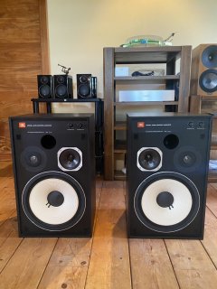 JBL 4312B