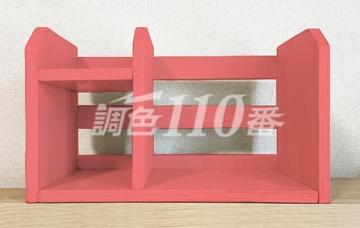 02-70Tを本棚に塗装