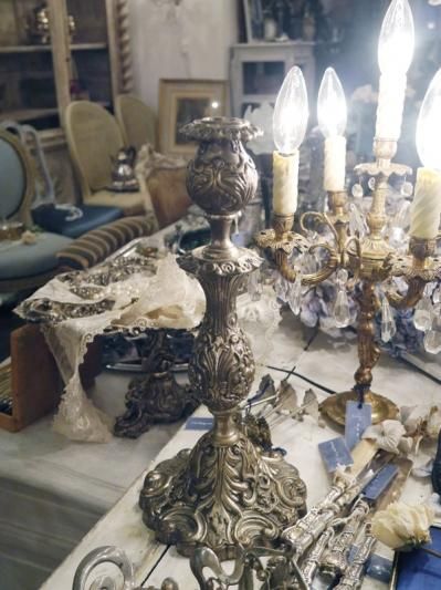 アンティークキャンドルスタンド (D84-19) | Candle Stand (D84-19)