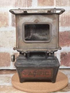 【美品・希少】アイロンストーブ　Perry Stove社　 No.1 美品・希少】アイロンストーブ Perry Stove社 ROYAL No.1 - メルカリ