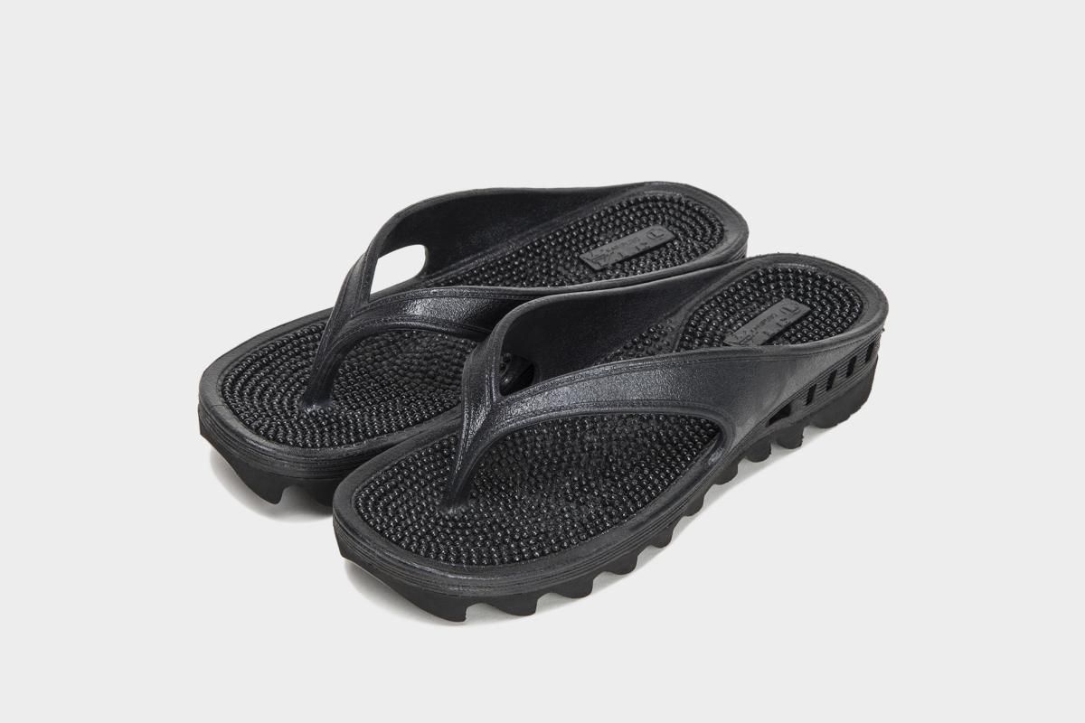 SHARK SOLE - bench