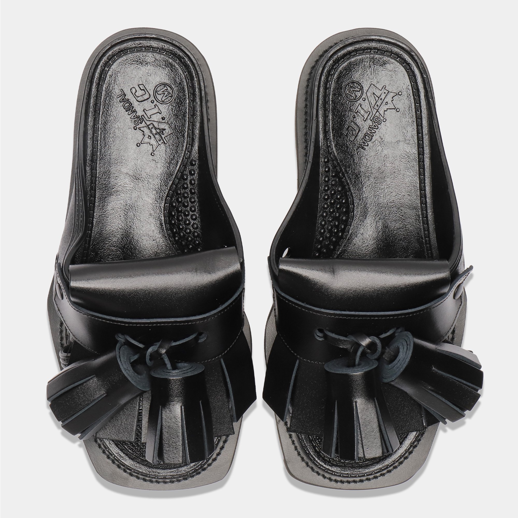 BENSAN-D TUSSEL CHUNKY LOAFER SQUARE SHARK SOLE BLACK - bench