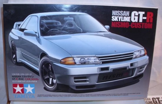 タミヤ 日産 スカイラインGT-R（R32）ニスモカスタム 1/24 未組立 プラモデル ミリタリー 模型 TAMIYA NISSAN SKYLINE  GT-R CAR MODEL KIT BOXED 1:24 24341