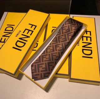 Fendi եǥ ͥ »ιʼ 륯եޥ ե ܥå  ӥͥ ե 쥬 ץ쥼 