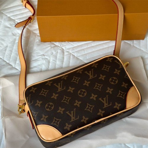 LouisVuitton 륤ȥ Хå  ʼХå 奢륫Х Хå  Ǽ ե 쥬 