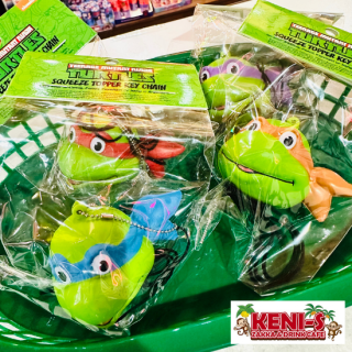 <img class='new_mark_img1' src='https://img.shop-pro.jp/img/new/icons1.gif' style='border:none;display:inline;margin:0px;padding:0px;width:auto;' />ꥫ󻨲ߡTURTLESSQUEEZE TOPPER KEY CHAIN ȥåѡ