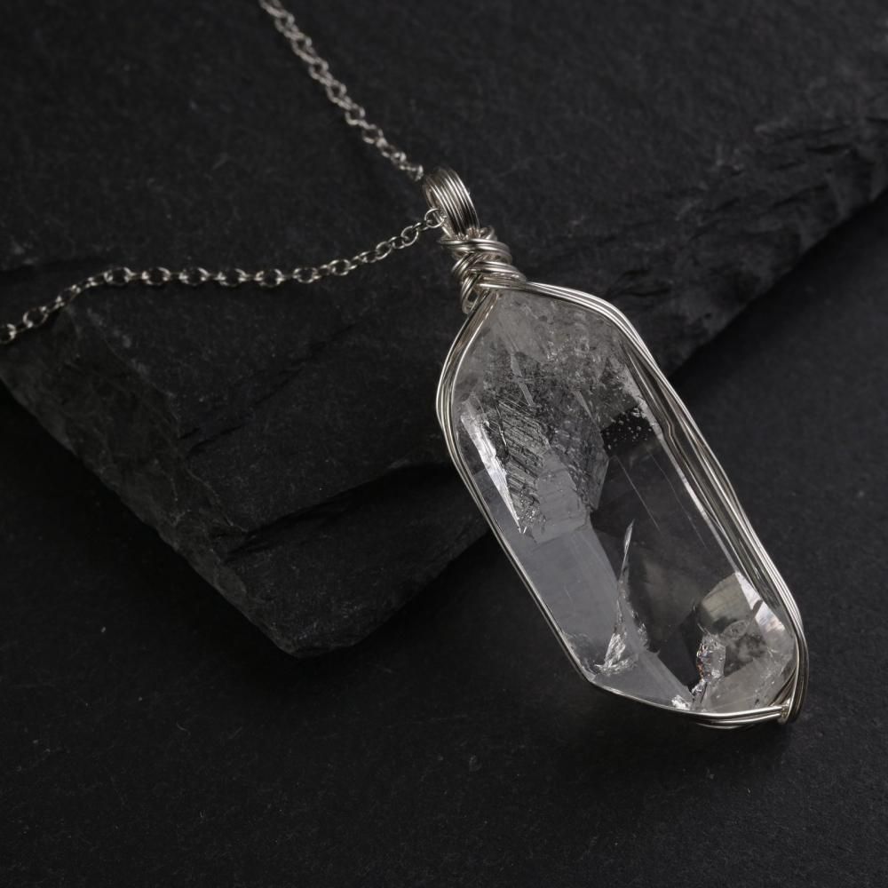 水晶 クリスタル 原石 鉱物 ペンダントトップ ワイヤー