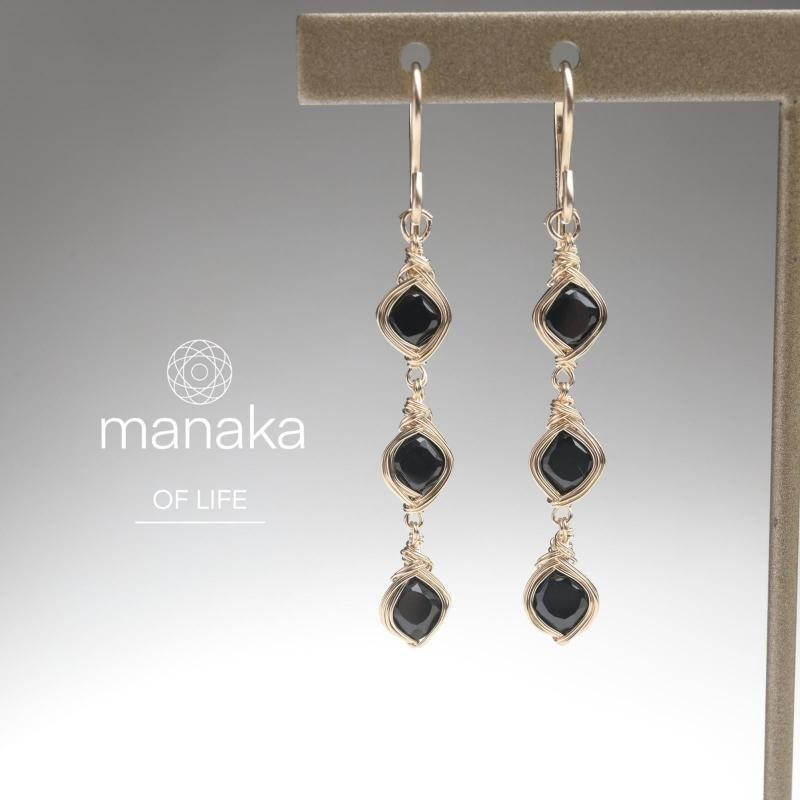 No.101◆天然石ピアス♡天然無着色ラピスラズリAAA♡ワイヤーラップ♡薔薇 つけっぱなしOK！ラピスラズリ ピアス AAA宝石質 サージカル