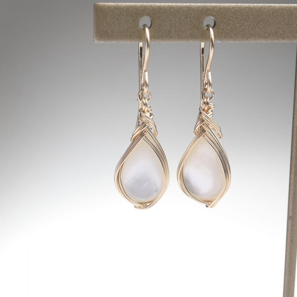 天然石☆ホワイトアイアゲートのピアス14kgf 天然石♡レア♡ホワイトアイアゲートのピアス14kgf 天然石