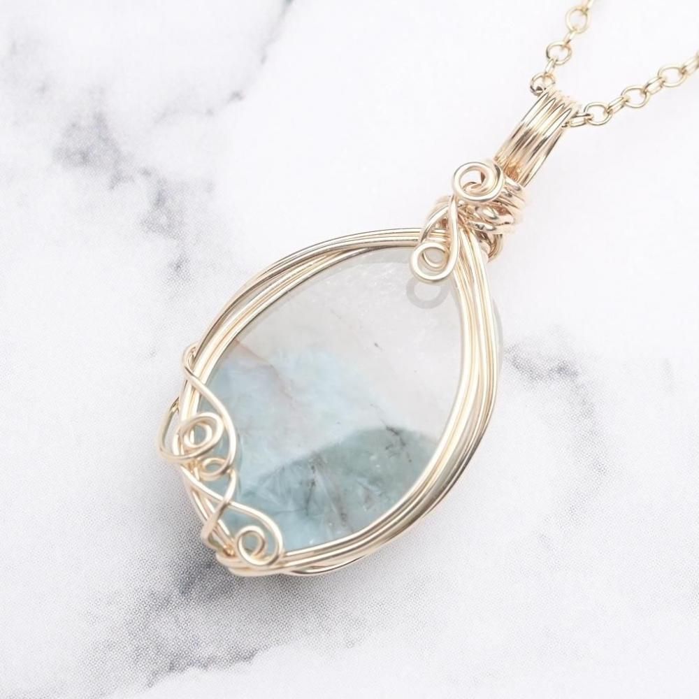 ギラライトインクォーツ ペンダントトップ ワイヤーラッピング