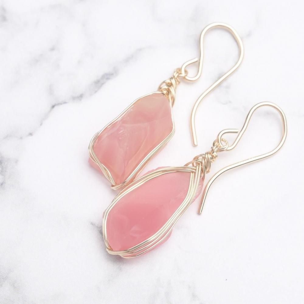 シエラネバダ産 アンダラクリスタル パステル ソフィア ピアス 14kgf