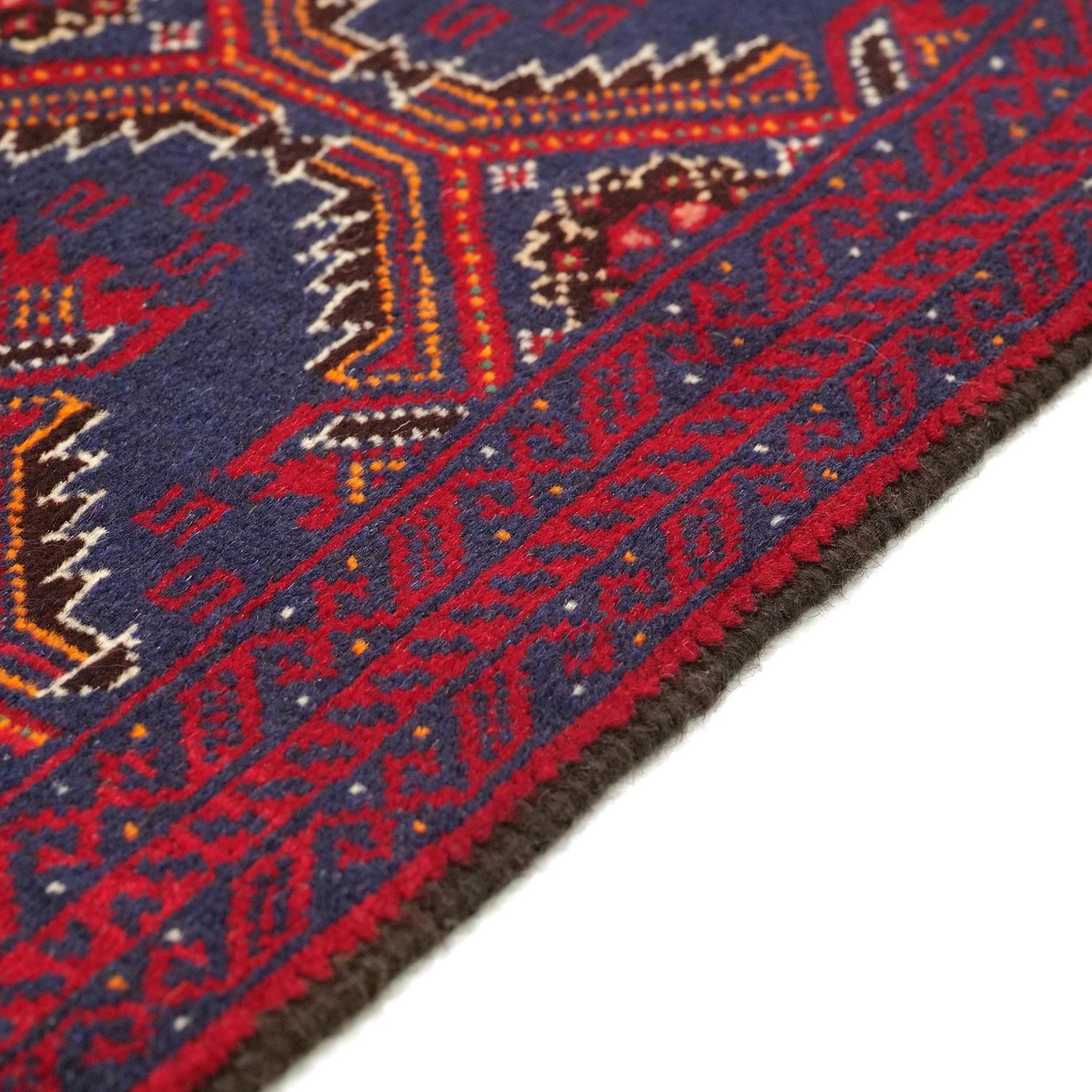 1970年代 ヴィンテージ トライバル ラグ バルーチ族 ウール 手織り絨毯 バルーチ絨毯 1970年代 | 手織りセミアンティーク