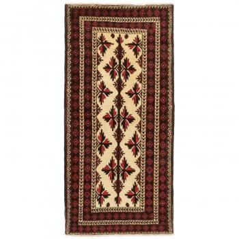 トライバルラグ　ヴィンテージラグ　ペルシャ絨毯　サルーク　ヴィレッジラグ　美品 今回はトライバルラグを展示している壁面だけを展示替えしてみました