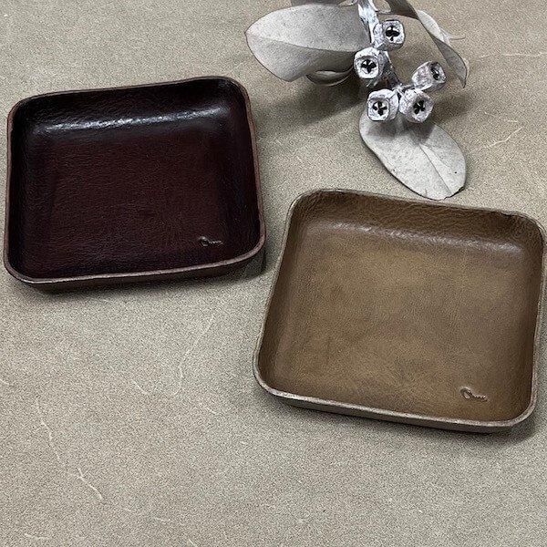 square【M】 - one｜handiworks Leather - 革小物のお店