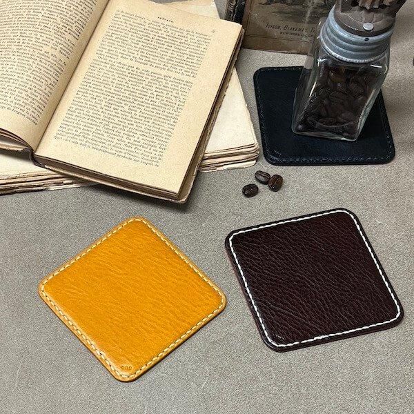 square coaster - one｜handiworks Leather - 革小物のお店 -