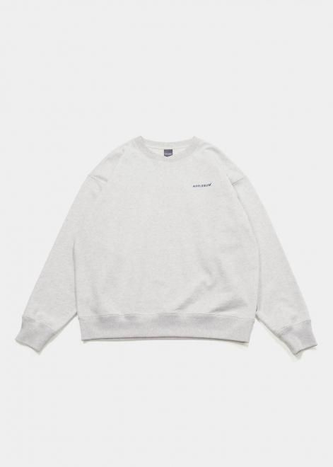 <img class='new_mark_img1' src='https://img.shop-pro.jp/img/new/icons15.gif' style='border:none;display:inline;margin:0px;padding:0px;width:auto;' />APPLEBUMLOGO CREW SWEAT ASH