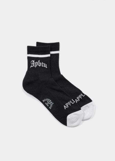 <img class='new_mark_img1' src='https://img.shop-pro.jp/img/new/icons15.gif' style='border:none;display:inline;margin:0px;padding:0px;width:auto;' />APPLEBUMSHORT SOCKS BLACK