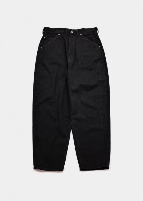 <img class='new_mark_img1' src='https://img.shop-pro.jp/img/new/icons15.gif' style='border:none;display:inline;margin:0px;padding:0px;width:auto;' />APPLEBUM"SELENA" WIDE TAPERED DENIM PANTS (BLACK)
