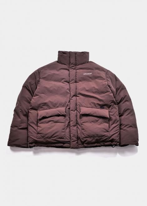 <img class='new_mark_img1' src='https://img.shop-pro.jp/img/new/icons15.gif' style='border:none;display:inline;margin:0px;padding:0px;width:auto;' />APPLEBUMPUFF JACKET BROWN