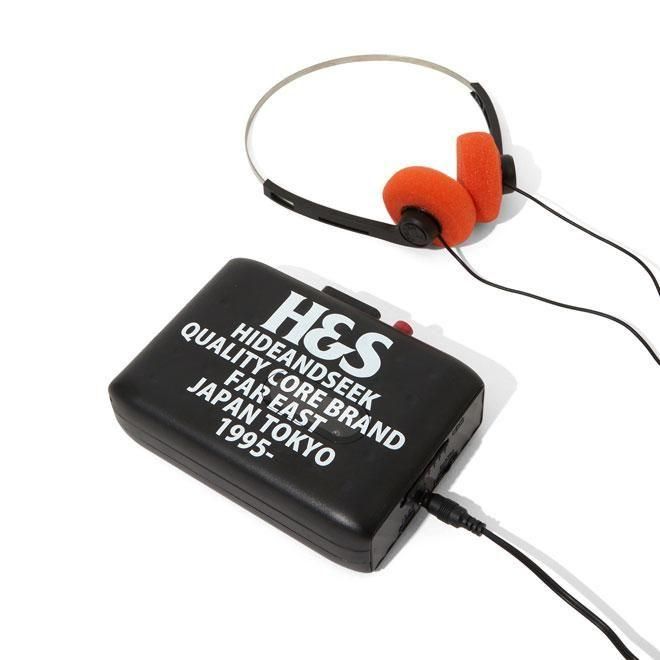 <img class='new_mark_img1' src='https://img.shop-pro.jp/img/new/icons15.gif' style='border:none;display:inline;margin:0px;padding:0px;width:auto;' />HideandSeekH&S CASSETTE PLAYER with SLOW&SEXY MIX TAPE