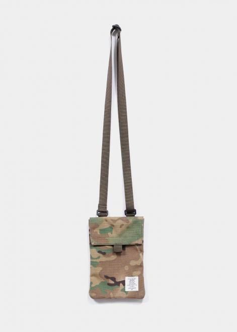 ��APPLEBUM��CAMO NECK POUCH CAMO