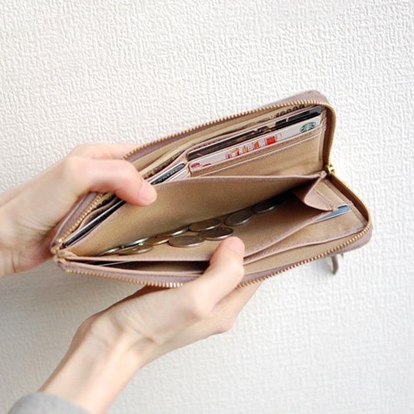 未使用に近い　CLEDRAN ECRI エクリ 長財布 馬革 グレージュ 未使用に近い CLEDRAN ECRI エクリ 長財布 馬革 グレージュ