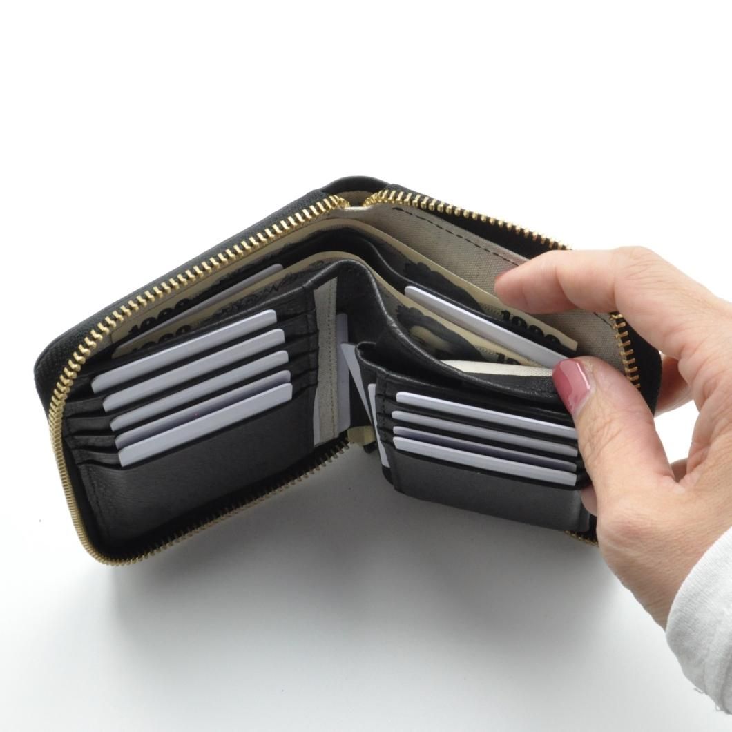 未使用 クレドラン2つ折り財布 TANTE MEDIUM WALLETベージュ 未使用 クレドラン2つ折り財布 TANTE MEDIUM WALLETベージュ
