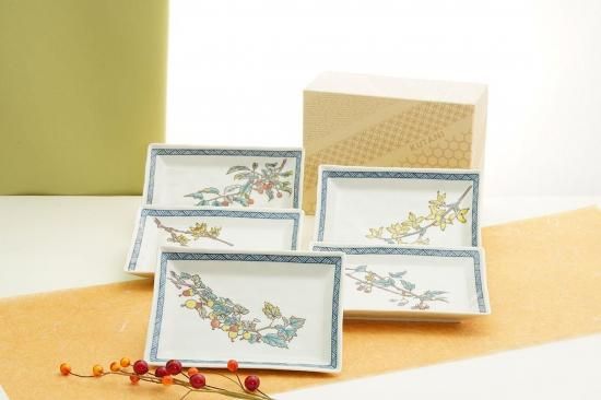 九谷焼　5.8号皿揃　果実絵変り