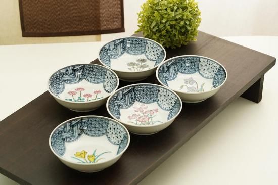 九谷焼 4.5号小鉢揃・草花鵜変り