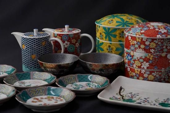 九谷焼青郊窯石ポット急須千鳥 | KOHNOオンラインショップ