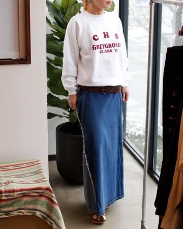 Studs denim skirt(made in USA)