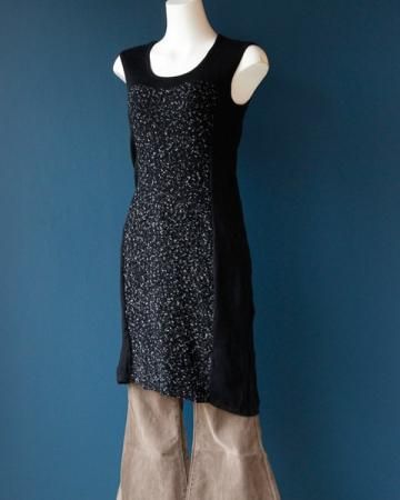 tight sleeveless knit dress 