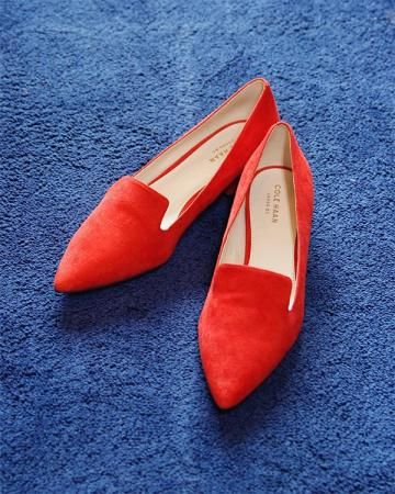 COLE HAAN suede pumps