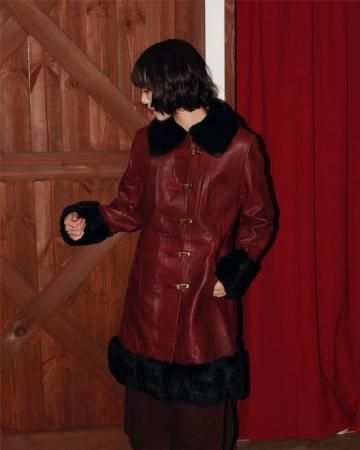Fur collar leather coat